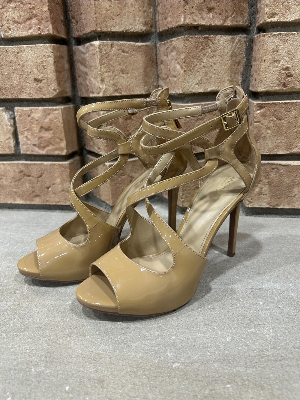 Michael Kors Catia Patent Leather Strappy Open Toe Stiletto Heels Size 7.5